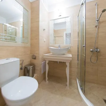 Harmony 8 & 9 Hotel 3*